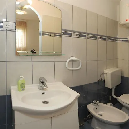 Gudelj Apartman *