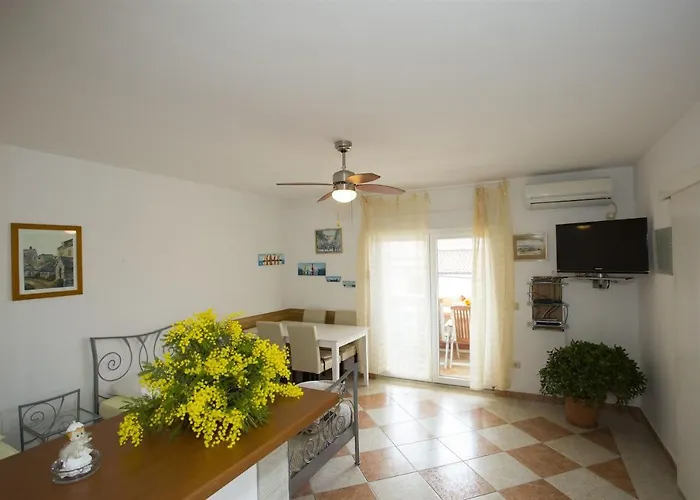 Gudelj Apartament Trogir
